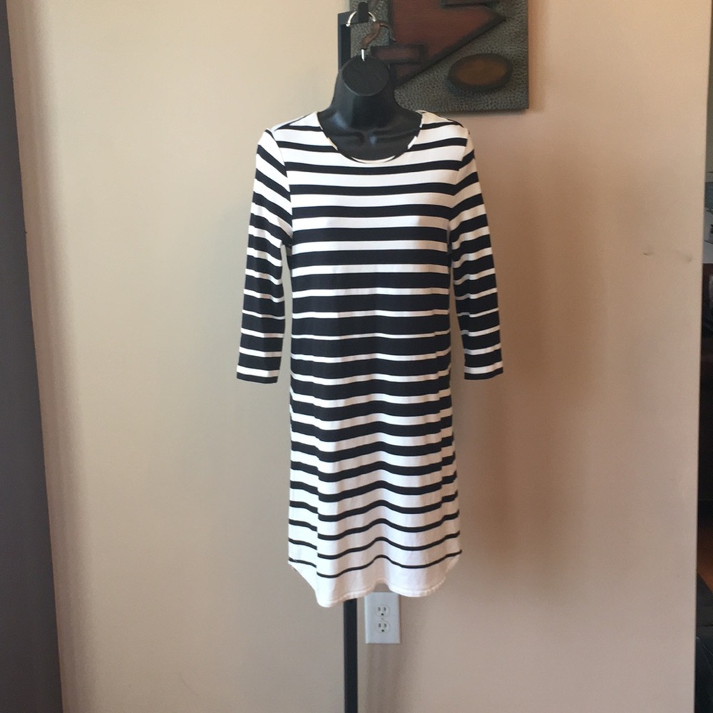 Black/White Knit quarter length sleeves - Picture 3 of 8